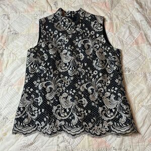 talbots vintage y2k white and black lacey gothic sleeveless blouse size 10